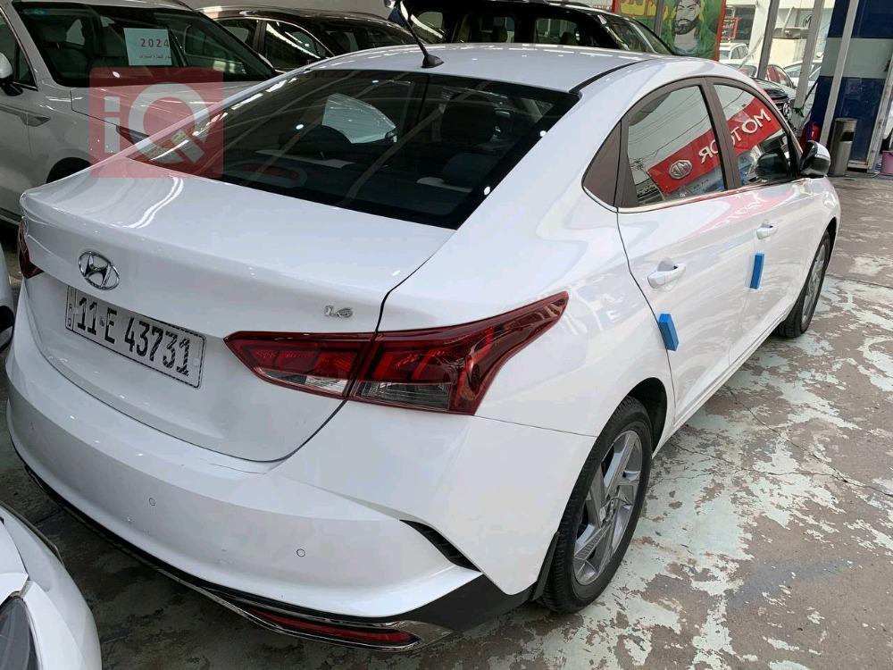 Hyundai Accent